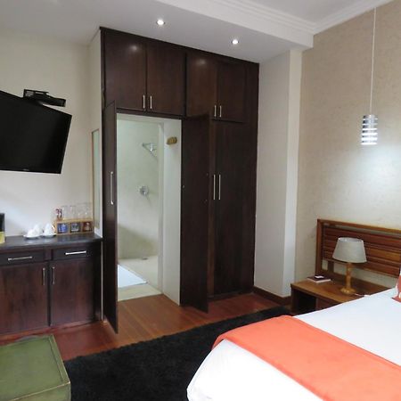 Jedidja Bed And Breakfast Bloemfontein Eksteriør bilde